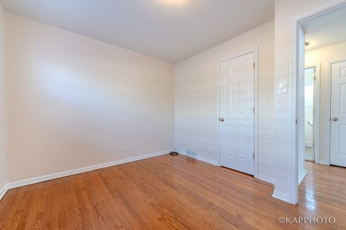 8351 Ln Salle St, Chicago IL 60628-7316 exterior