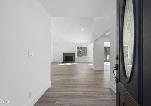 1540 Joliet Pl, Oxnard CA  93030-3140 exterior