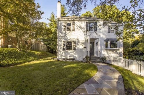 303 Greenwich Ln, Silver Spring MD  20910-4232 exterior