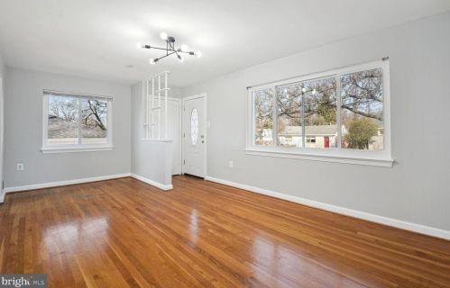 11516 Mapleview Dr, Silver Spring MD  20902-2362 exterior