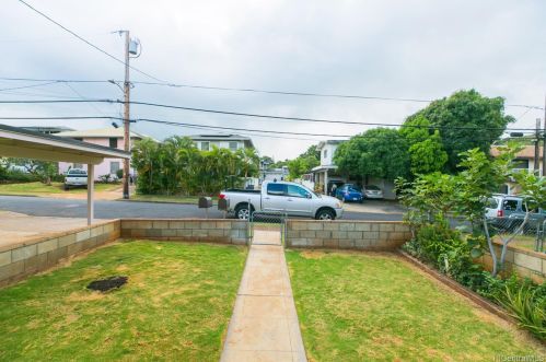 536 12 Ave, Honolulu HI exterior