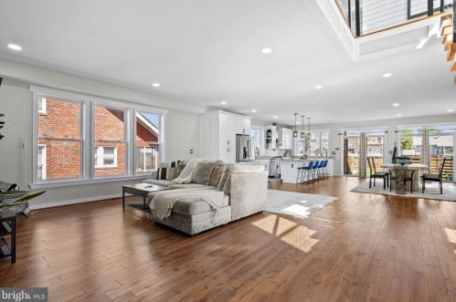 2216 30th St, Washington DC  20020-3369 exterior