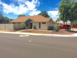 537 Piute Ave, Phoenix AZ  85050-3924 exterior