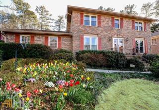 3565 Castlehill Ct, Tucker, GA 30084-3202