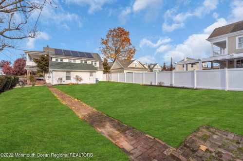 518 7 Ave, Belmar NJ 07719-2212 exterior