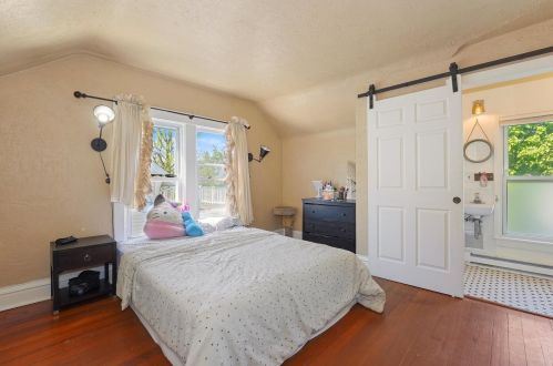 921 Oakland Ave, Joliet IL 60435-4626 exterior