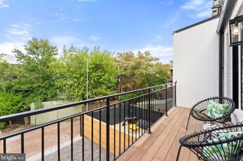 1332 Independence Ave, Washington DC  20003-2365 exterior