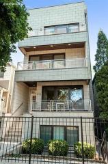 2116 Barry Ave, Chicago IL  60618-8110 exterior