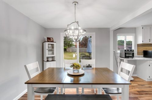 4828 Havana Dr, Pittsburgh PA 15239-2420 exterior