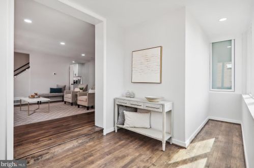 4963 12 St, Washington DC 20003-1414 exterior