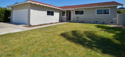 2021 Rochelle Ave, Turlock CA  95382-1666 exterior