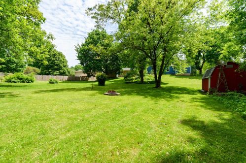 829 Parchmount Ave, Kalamazoo MI 49004-2055 exterior