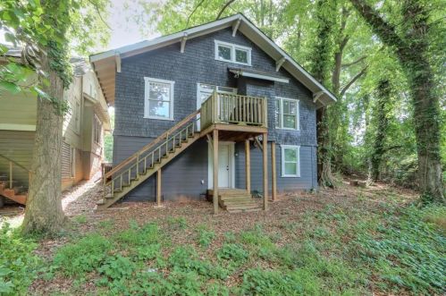 390 Holderness St, Atlanta GA 30310-1706 exterior