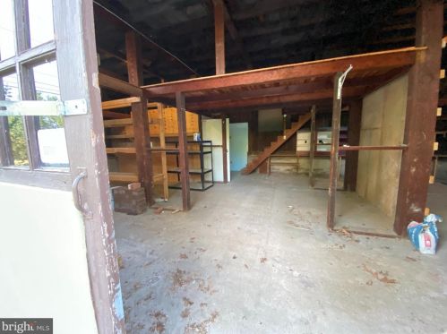 2008 Marietta Ave, Lancaster PA 17603-2354 exterior