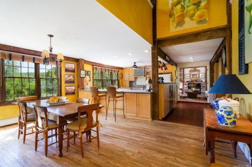 626 Br Rd, Patterson NY 12563-2180 exterior