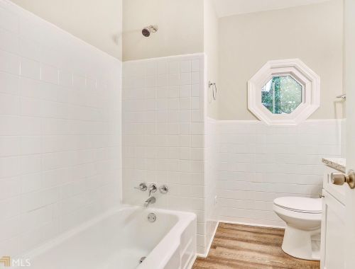 655 Lynn Cir, Atlanta GA  30311-2314 exterior