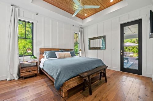 3130 70 St, Naples FL 34105-7201 exterior