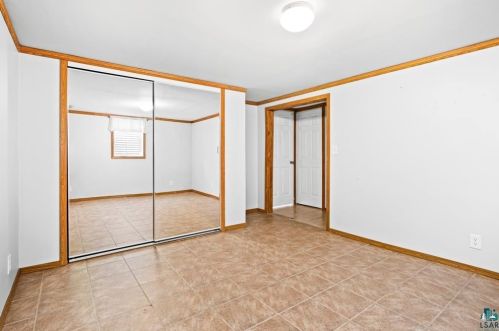 8431 Vinland St, Duluth MN 55810-1449 exterior