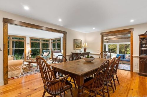 25 Coventry Ln, Torrington CT 06791-2414 exterior