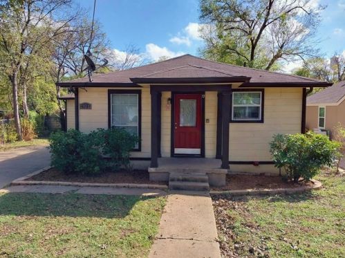 2138 Custer Dr, Dallas, TX 75216-6426