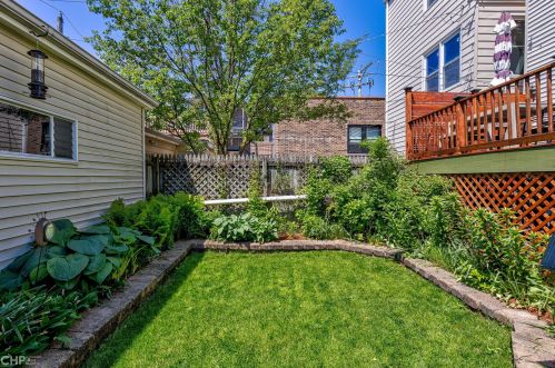 2143 Thomas St, Chicago IL 60651-3248 exterior