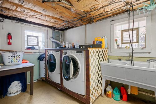 5238 Nelson St, Chicago IL 60657-3042 exterior