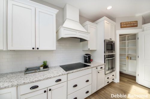 1839 Starr View Ln, Middlevle MI 49333-8061 exterior