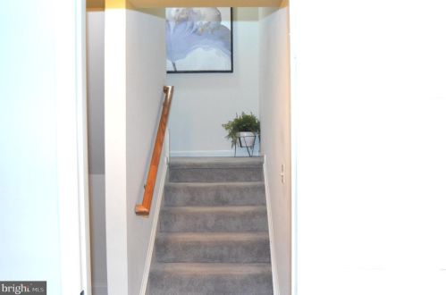 1409 Squaw Hill Ln, Silver Spring MD  20906-2009 exterior