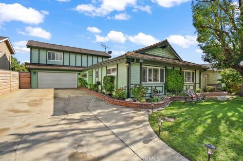 13392 Diamond Head Dr, Tustin, CA 92780-4736