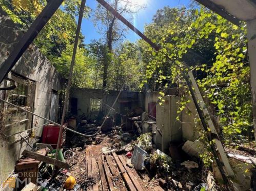 3150 Humphries Dr, Atlanta GA 30354-2472 exterior