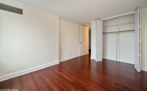 2728 Hampden Ct, Chicago IL  60614-1648 exterior