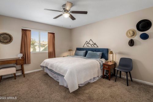 1314 Shannon St, Chandler AZ 85226-5872 exterior