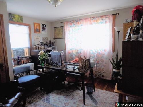 82 Merrimac St, Woburn MA 01801-1628 exterior