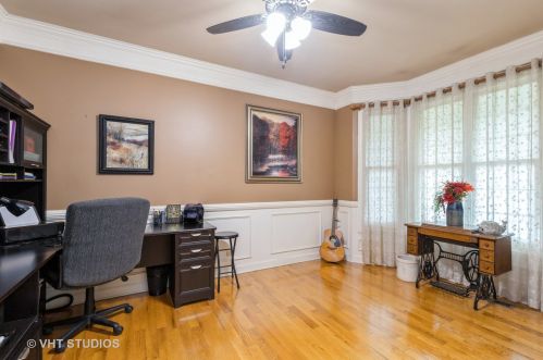 864 Hickman Ln, Bull Valley IL 60098-3027 exterior