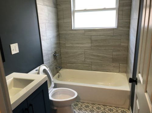 6235 Artesian Ave, Chicago IL  60659-2828 exterior