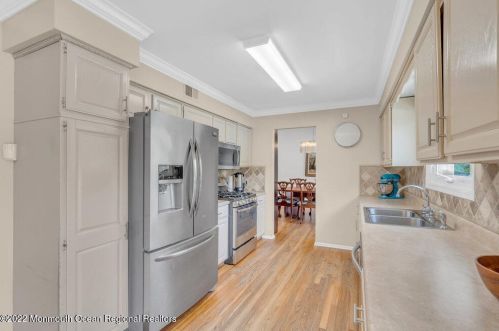 28 Linda Dr, Jackson Twp NJ 08527-5026 exterior