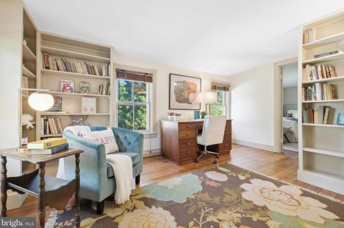 2775 Main St, Trenton NJ 08648-1037 exterior