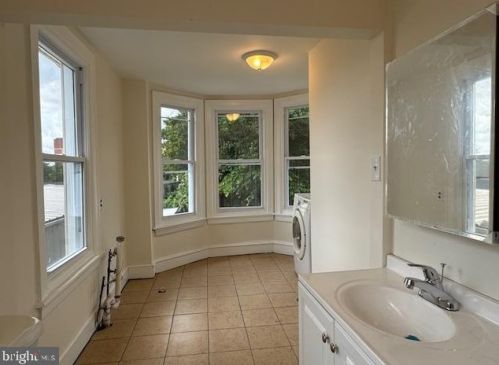 508 Godfrey Ave, Philadelphia PA 19126-3834 exterior