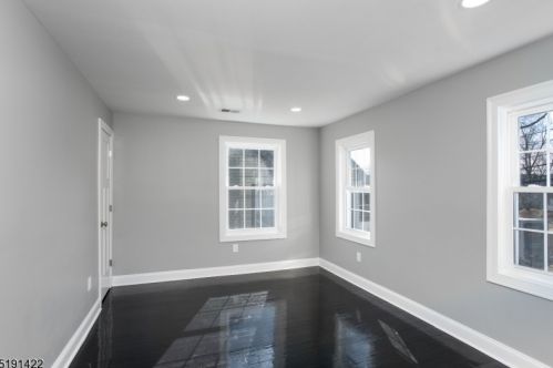 49 Elmwood Ave, Montclair NJ  07042-4531 exterior