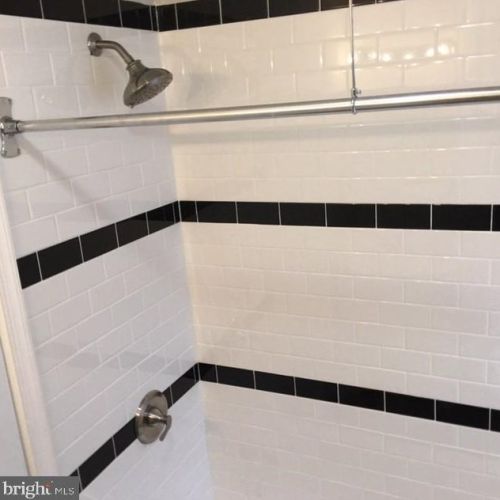 5207 Hazel Ave, Philadelphia PA  19143-1526 exterior