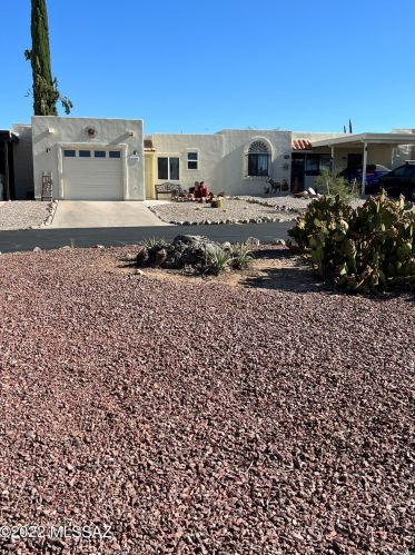 1129 Alpine Cir, Green Valley, AZ 85614-1801