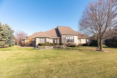 33654 Lotties Dr, New Baltimore MI 48047-2378 exterior