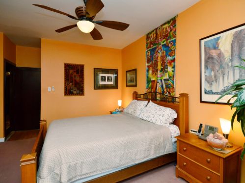 1408 Jarvis Ave, Chicago IL 60626-2002 exterior