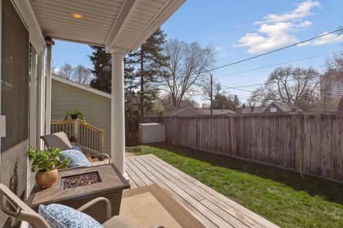 2212 Eleanor Ave, Saint Paul MN 55116-1101 exterior