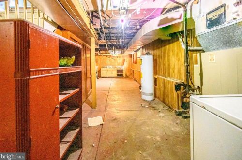 5435 American St, Philadelphia PA 19140-5726 exterior