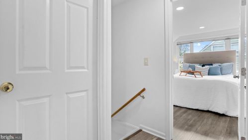 1707 Grandin Ave, Rockville MD 20851-1159 exterior