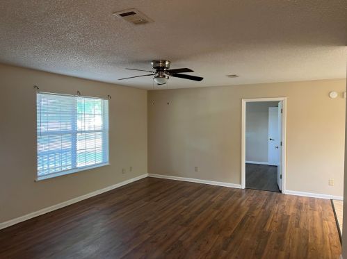 114 Orange Ave, Defuniak Springs FL  32435-2447 exterior