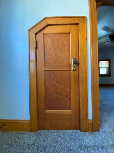 2835 37, Milwaukee WI 53215-3512 exterior