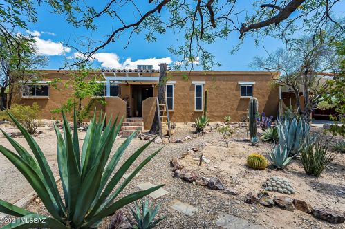 5960 Escondido Ln, Tucson AZ 85704-2815 exterior