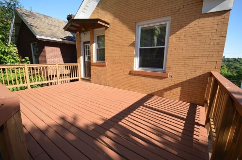 409 Kathleen St, Pittsburgh PA  15211-2117 exterior